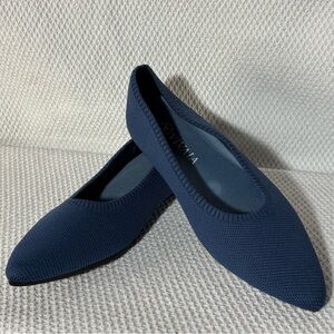 VIVAIA Sz 40 Blue Flats Textured Fabric Pointed Toes Slip On Loafers